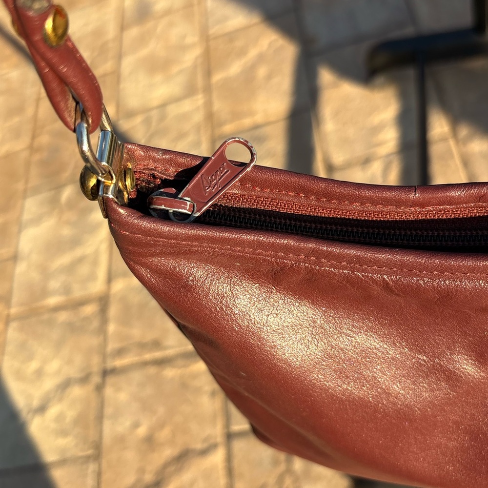 Etienne Aigner Vintage Leather Shoulder Bag | Dark Burgundy | Good Condtion - Picture 11 of 11